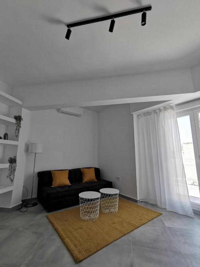 Ikarus Apartment Athens Luaran gambar